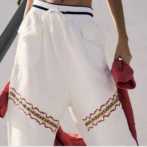 Free People Crystal Sport Joggers Embroidered Ribbed Waist Ivory Red Gold Large - Picture 2 of 16